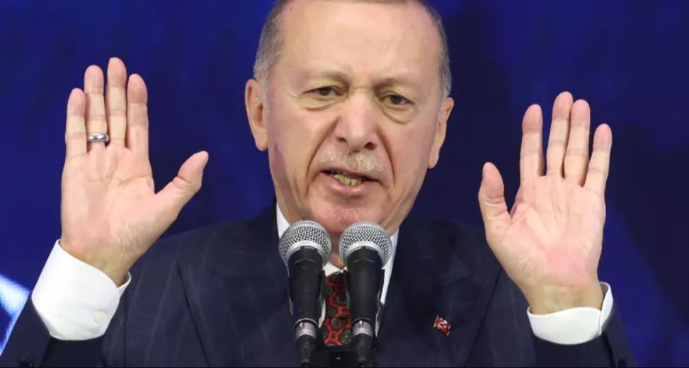 Erdogan tells supporters he does not 'recognise' LGBT