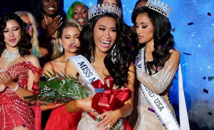 Bailey Anne Kennedy Crowned Miss Maryland USA